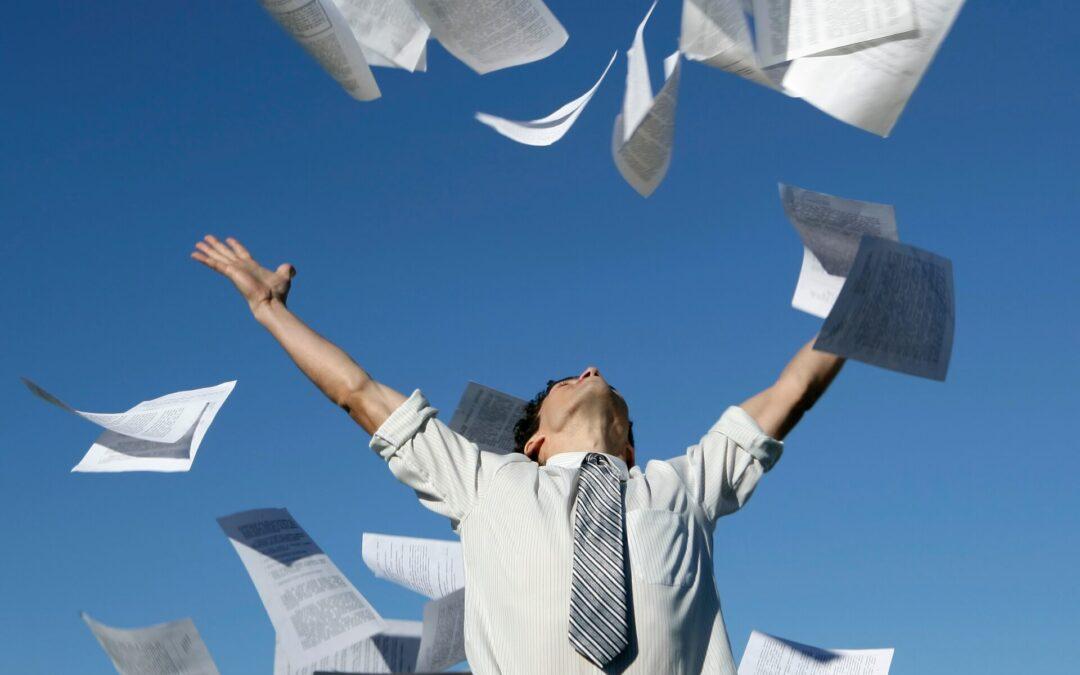 La fin du papier : pourquoi passer au 100 % numérique cette année ?